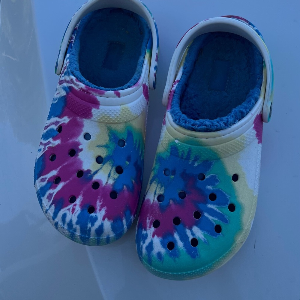 Colorful Crocs - Picture 3 of 7